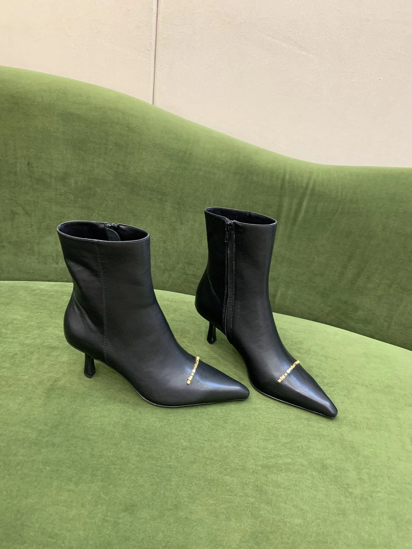 COCO-- W196 30323B038001 Heel height：5.5CM sheepskin item:E-X158C0701